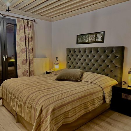 Boutique Hotel Skamnos Arachova Exterior foto