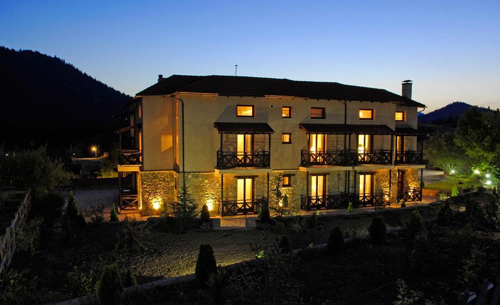 Boutique Hotel Skamnos Arachova Exterior foto